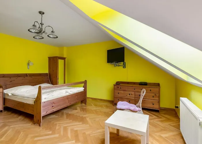 Horakova By Interhome Appartement Hostinné